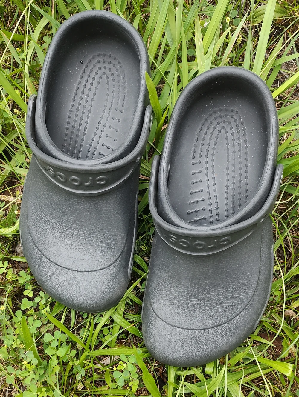 Crocs Kids Classic Clog - Black Kids 4 Women's Size 6
